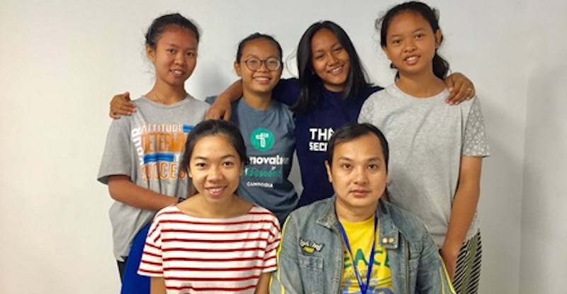 Technovation Girls Global Problem Solvers - 5 girls and 1 mentor pose for a photo, Team Avogadro from Cambodia